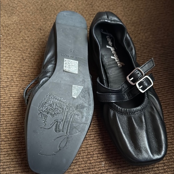 Free People Black Mary Jane Flats - Picture 2 of 4